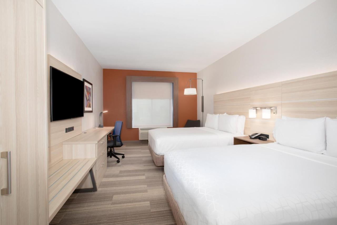 Holiday Inn Express & Suites Phoenix Glendale Dist By Ihg Bagian luar foto