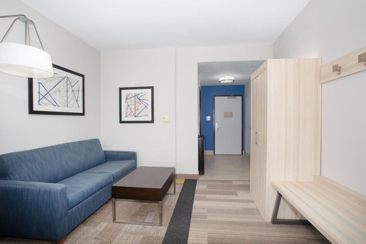 Holiday Inn Express & Suites Phoenix Glendale Dist By Ihg Ruang foto