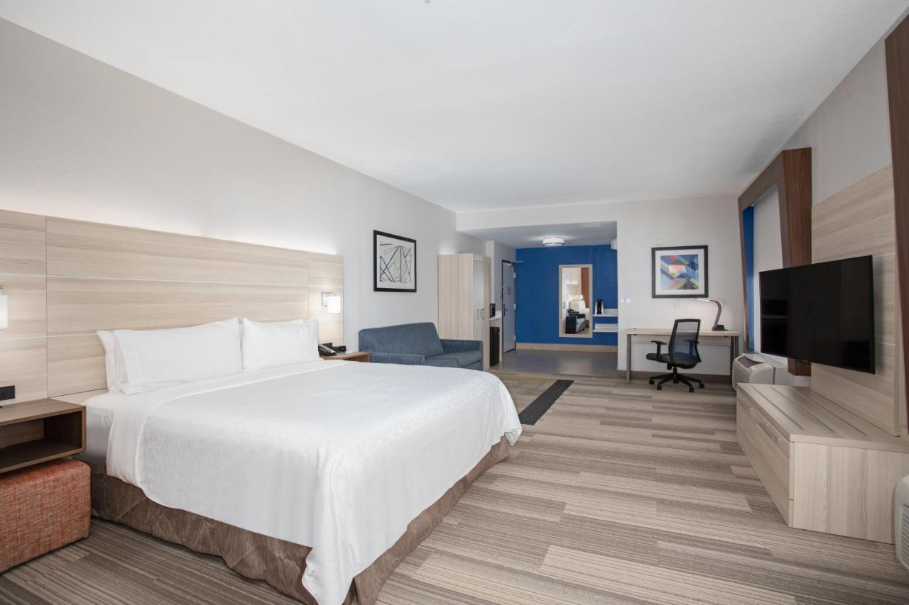 Holiday Inn Express & Suites Phoenix Glendale Dist By Ihg Ruang foto