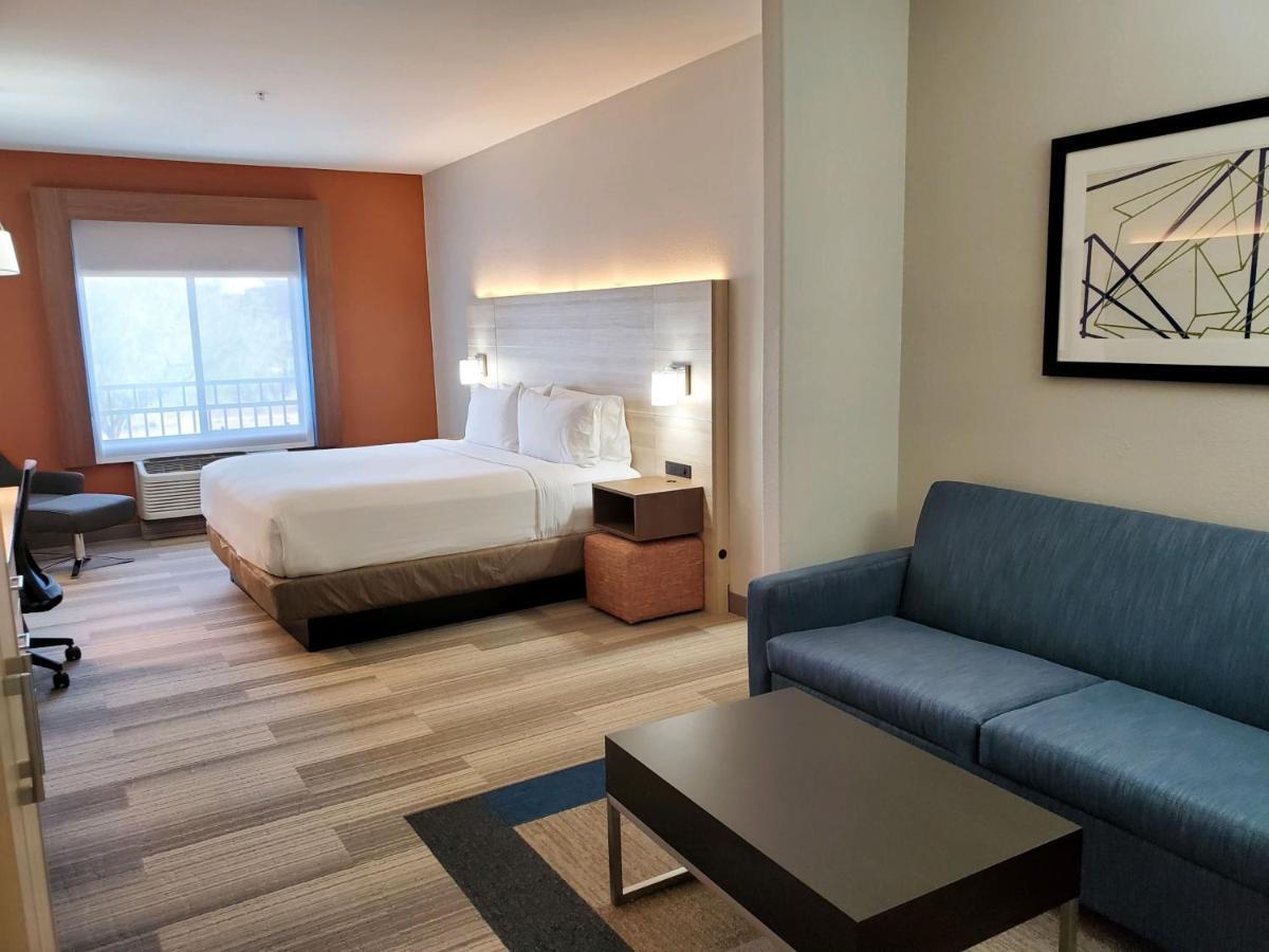 Holiday Inn Express & Suites Phoenix Glendale Dist By Ihg Bagian luar foto