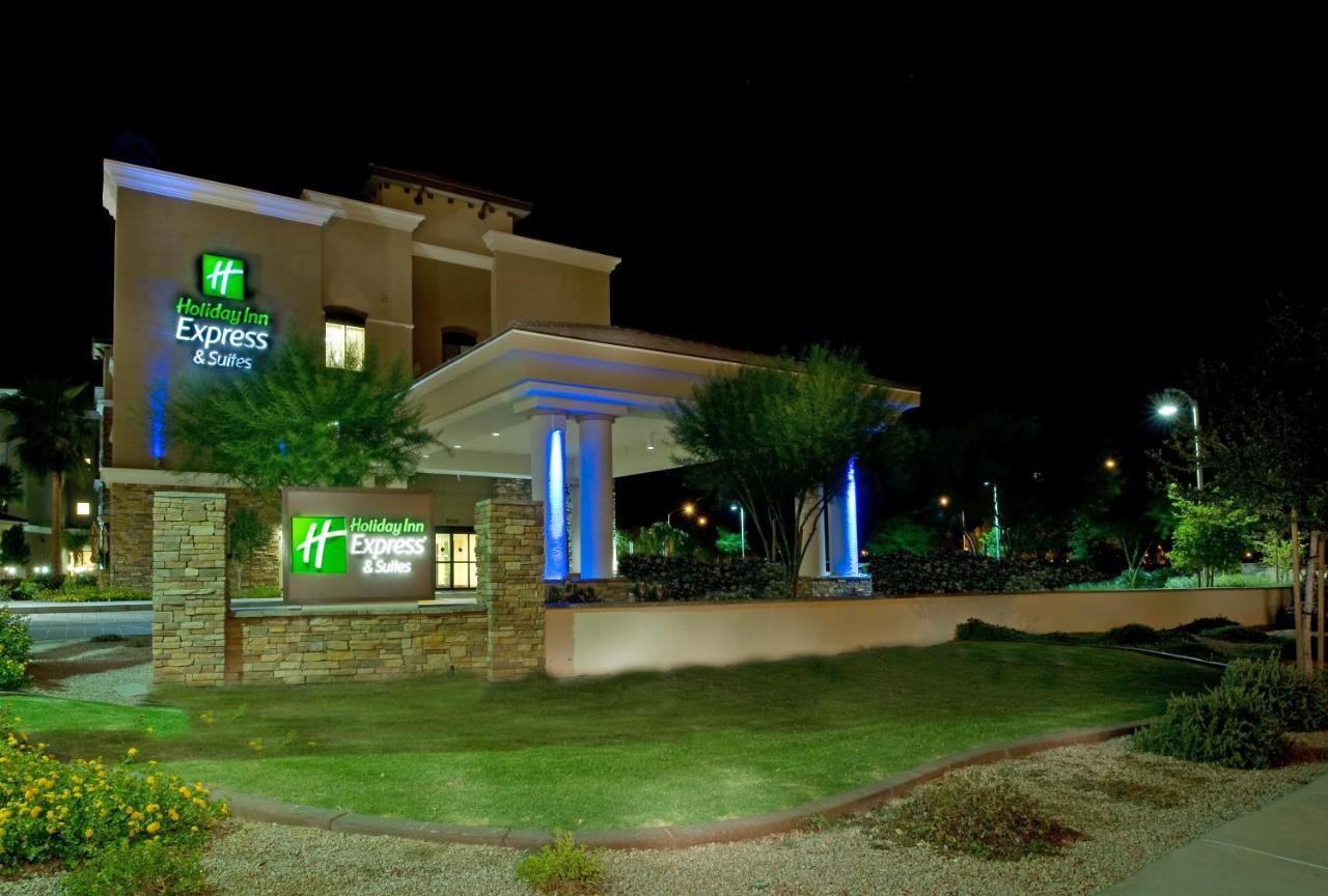 Holiday Inn Express & Suites Phoenix Glendale Dist By Ihg Bagian luar foto