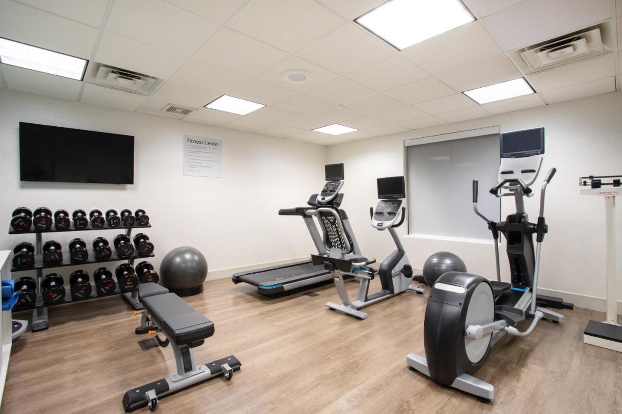 Holiday Inn Express & Suites Phoenix Glendale Dist By Ihg Bagian luar foto